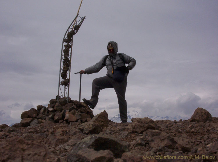 On San Ramon:A small peak of 3300 m. overlooking Santiago