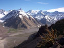 Good Morning at 3150 m.:  Image of Embalse Yeso Valley.